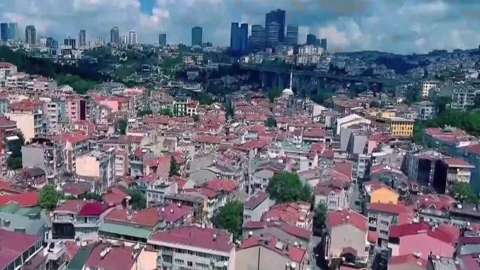 Konutta balon sürüyor! Satılık evlerde fiyat düştü