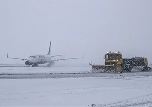 Diyarbakır'da uçuşlara kar engeli! Seferler iptal edildi