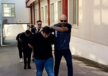 Boğa almak isterken 'Sazan Sarmalı' kurbanı oldular!