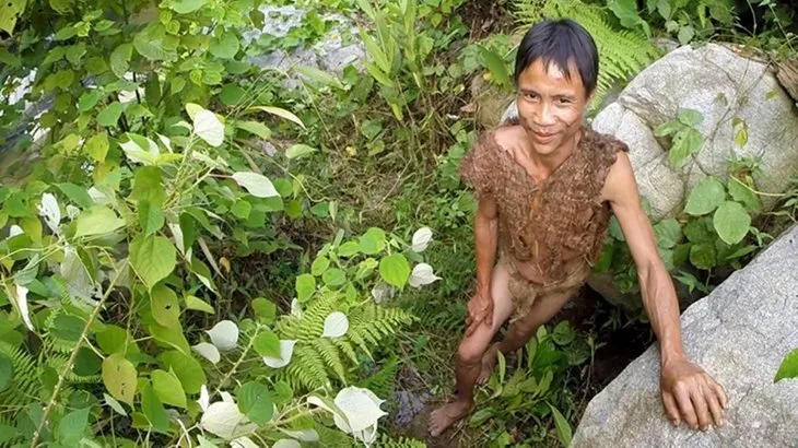 Vietnam’da 40 yıldır ormanlarda yaşayan “Gerçek Tarzan” Ho Van Lang öldü