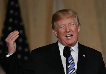 Donald Trump'tan bırakma sinyali