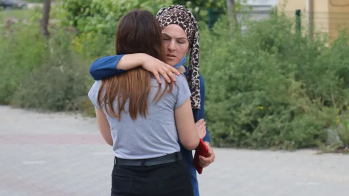 Bolu’da çıkan yangında ölümden kurtulan kız gözyaşlarına boğuldu - 2