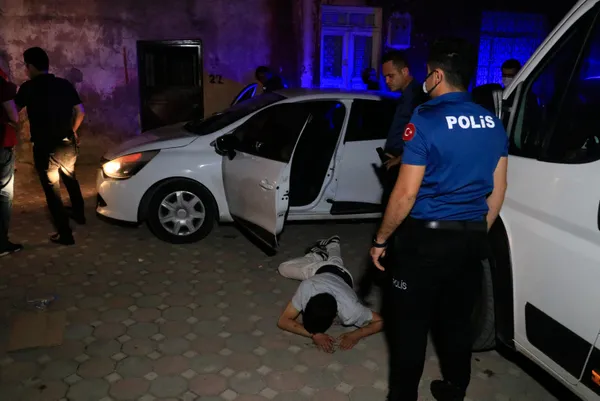 polisten-kacan-ehliyetsiz-surucuye-ceza-yagdi-1623295115399.jpg Polisten kaçan ehliyetsiz sürücüye ceza yağdı - 1