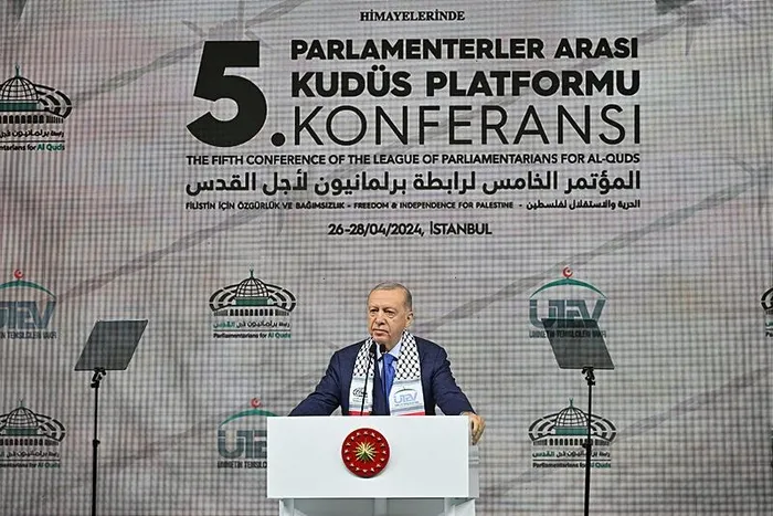 Başkan Erdoğan’dan Gazze konusunda tarihi sözler: Erdoğan’ın kalbine de kavline de zincir vuramazsınız