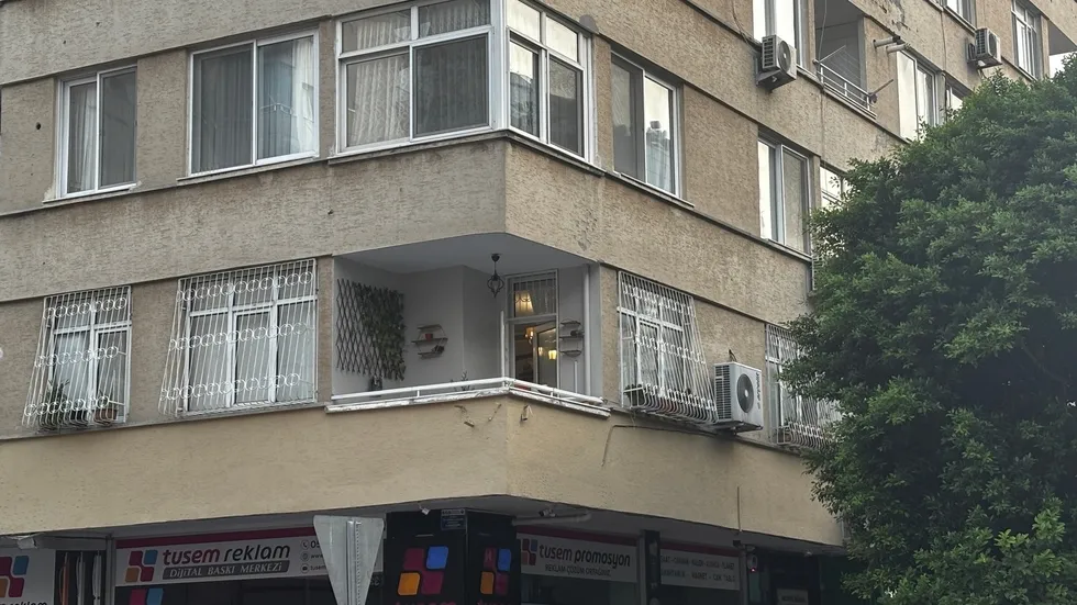 1787111640184.jpg Furkan Vakfı'na operasyon! Alparslan Kuytul ve eşi gözaltında - 2