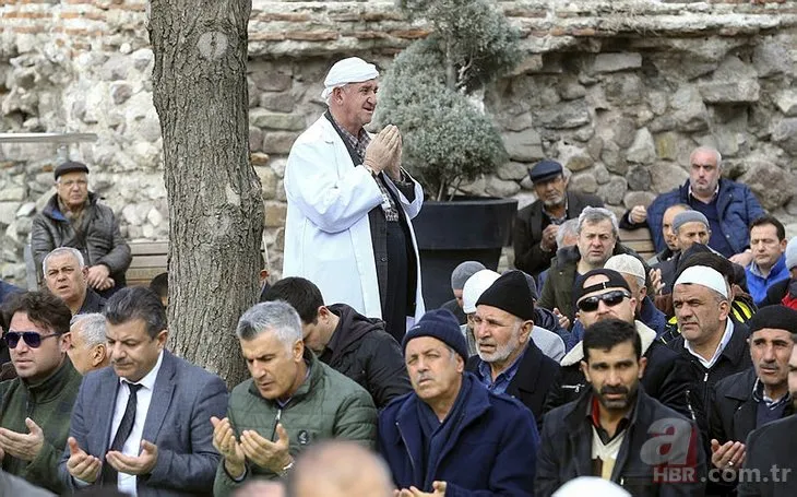 Türkiye Mehmetçik için tek yürek oldu! Her yer Türk bayrağıyla donatıldı