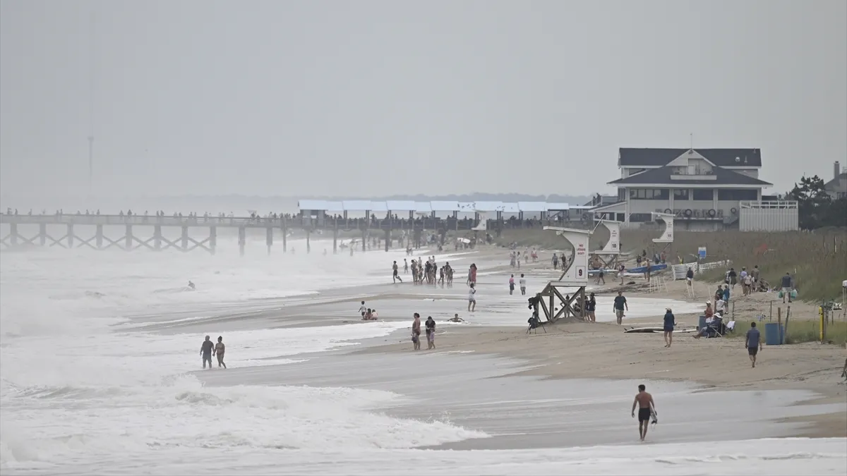 ABD'de Erin Kasırgası alarmı! Olağanüstü hal ilan edildi :Bu akşam etkili alması bekleniyor!