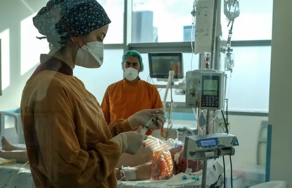 Koronavirüse karşı alınan tedbirler etkisini gösterdi! İşte vakalarda düşüşün başladığı şehirler - 8