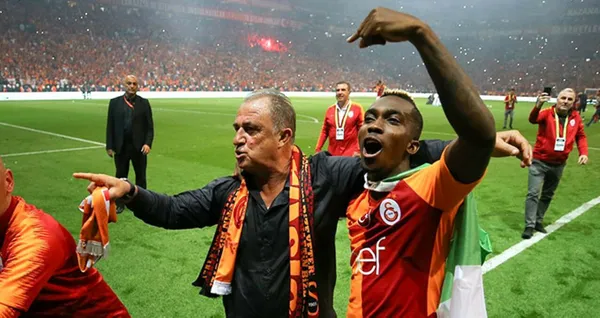 onyekuruda-son-dakika-gelismesi-galatasaraya-transfer-olan-nijeryali-oyuncunun-istanbula-gelis-saati-belli-oldu-1611346272579.jpg Onyekuru'da son dakika gelişmesi! Galatasaray'a transfer olan Nijeryalı oyuncunun İstanbul'a geliş saati belli oldu - 6