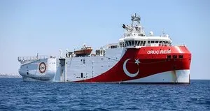Oruç Reis İstanbul Boğazı’nda