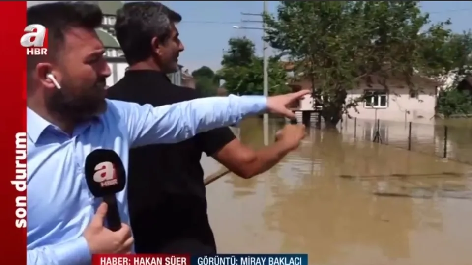 Düzce’de sel felaketi! Tekneye binen A Haber ekibi sel bölgesini görüntüledi