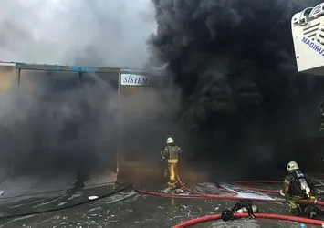 Son dakika: Başakşehir'de fabrika yangını