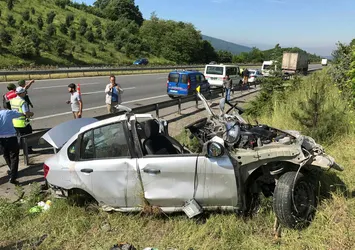Düzce'de trafik kazası: 4 ölü, 1 yaralı
