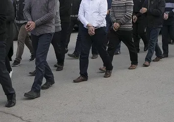 13 ilde FETÖ operasyonu: 25 gözaltı