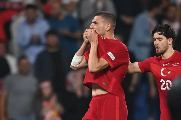 Fenerbahçe'den çılgın Merih Demiral planı! - 1