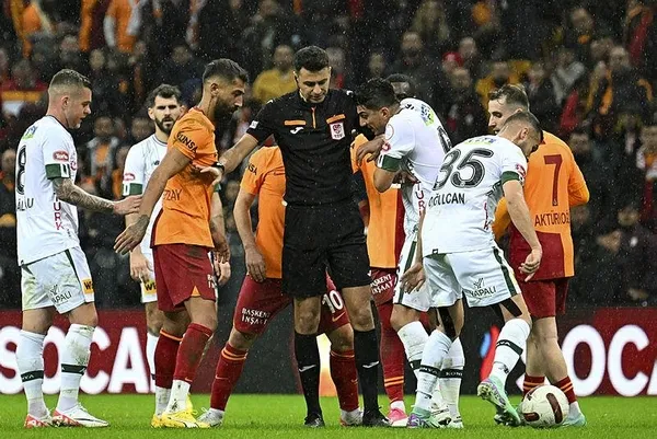 icardisiz-galatasaray-evinde-hata-yapmadi-galatasaray-3-0-konyaspor-mac-sonucu-1704650684558.jpeg Icardi'siz Galatasaray evinde hata yapmadı! Galatasaray 3 - 0 Konyaspor MAÇ SONUCU - 5