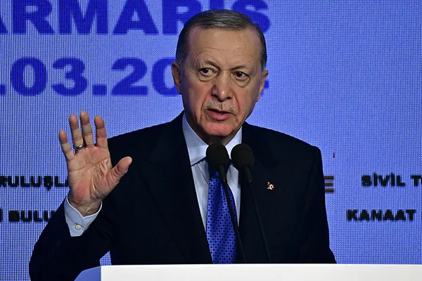 baskan-erdogan-muglada-duzenlenen-programda-konustu-enflasyon-sorunu-cozulecek-1709482222620.jpg Başkan Erdoğan Muğla'da düzenlenen programda konuştu: Enflasyon sorunu çözülecek - 1
