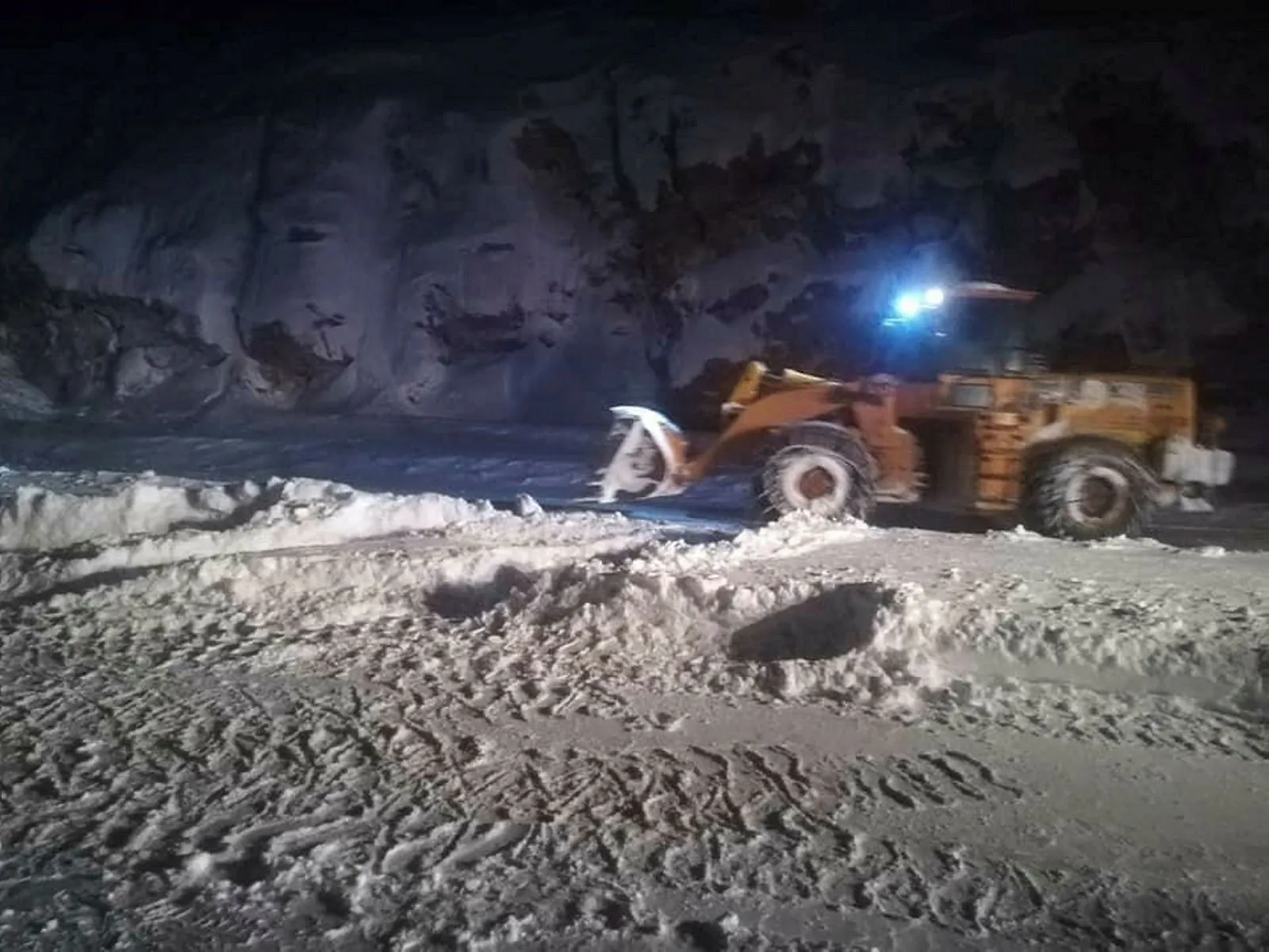 Kayseri De Cig Dustu Ulasim Aksadi