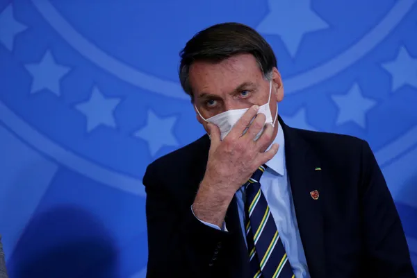Koronavirüsü yok sayan Bolsonaro bu kez de aşıya karşı cephe aldı! - 2