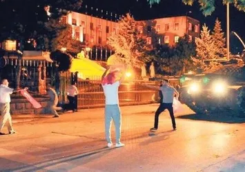 15 Temmuz gazisi Recep Kara hain geceyi unutamıyor: Elinde Türk bayrağı olan herkesi vurdular