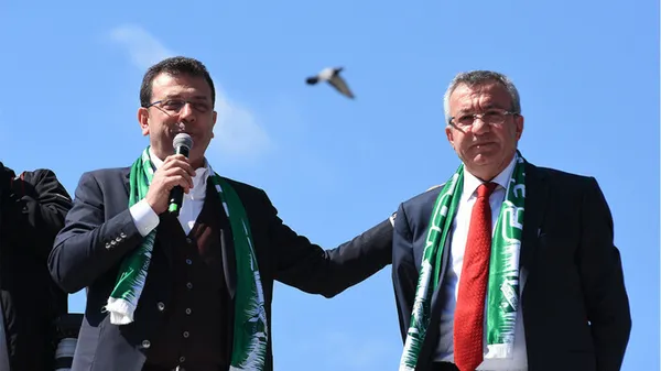 CHP'de korsan toplantı gerilimi! Görüntüsüyle alay konusu olan Engin Altay'dan Kılıçdaroğlu'na rest - 2