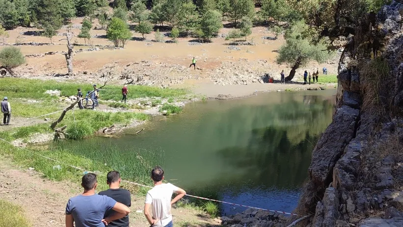 Deredeki girdap kız kardeşleri hayattan kopardı
