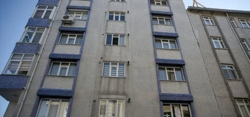 Çevre ve Şehircilik Bakanlığı: 77 yapıda ağır hasar tespit edildi