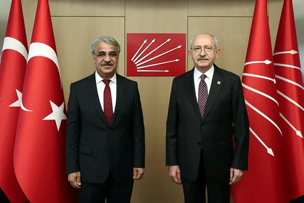 Halk TV sunucusu Ayşenur Arslan'dan HDP ile yan yana gelmeyen Kılıçdaroğlu'na tepki - 1