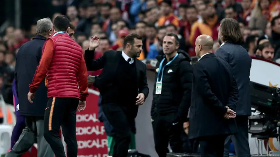 Okan Buruk tarihi bir ceza alabilir!