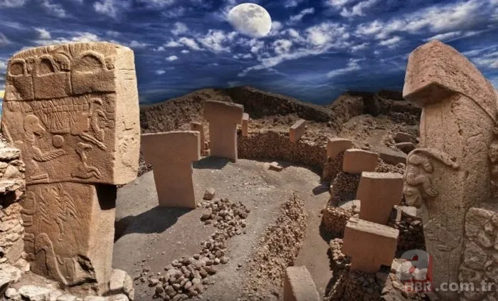 Atiye dizisiyle büyük merak uyandıran Göbeklitepe’nin sırları neler? Göbeklitepe nerede? Göbeklitepe neden önemli? 14