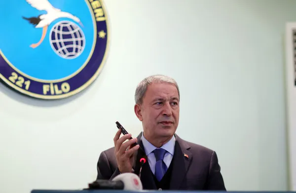 Son dakika: Koca Yusuf uçakları Ukrayna’dan döndü! Başkan Erdoğan’dan uçakların personeline ve ailelerine teşekkür