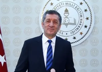 Milli Eğitim Bakanı Ziya Selçuk Türkiye'nin Matematik ve Fen'deki başarısını duyurdu
