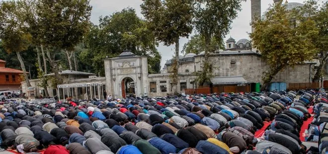 Erzurum bayram namazı saati! Ramazan Bayramı namazı Erzurum’da saat kaçta kılınacak? Namaz vakitleri…