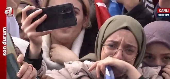 Erzurum’da Başkan Erdoğan’ı gören genç gözyaşlarını tutamadı! Başkan Erdoğan: Ne olur ağlama! Bizi de ağlatacaksın