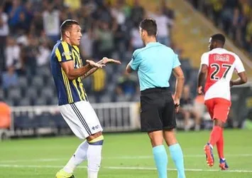 Fenerbahçe'ye yine hakem hatası!