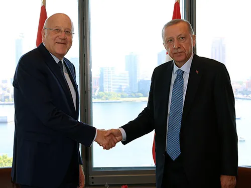 baskan-erdogandan-filistin-diplomasisi-filistin-ve-lubnan-baskanlari-ile-gorustu-1696867888767.jpg Başkan Erdoğan'dan Gazze diplomasisi! Filistin, Lübnan, İsrail, Katar ve Mısır ile telefon trafiği - 3
