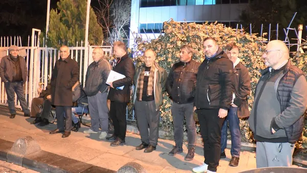 EYT kuyruğu geceden başladı! Vatandaş akın akın geliyor - 3
