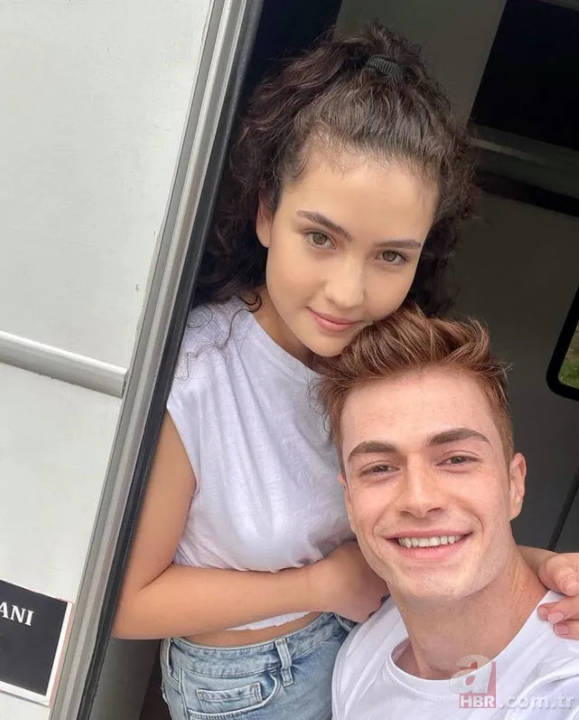 Kardeşlerim'in Aybike'si Melis Minkari sosyal medyayı salladı! Pozları olay oldu 9