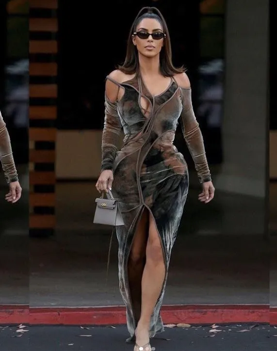 Kim Kardashian'ın sözde Ermeni soykırımı paylaşımına Demet Akalın'dan sert tepki!