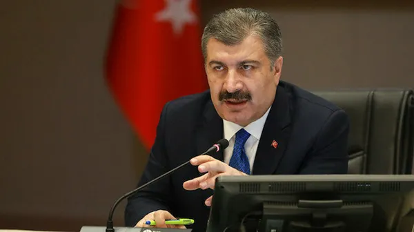 son-dakika-saglik-bakani-fahrettin-koca-saglik-calisanlarinin-yeni-yilini-kutladi-1609451059889.jpg Son dakika: Sağlık Bakanı Fahrettin Koca sağlık çalışanlarının yeni yılını kutladı! - 1