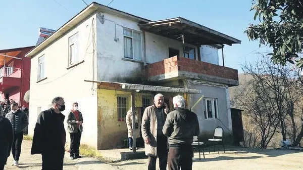 sila-senturku-katleden-huseyin-can-gokcekin-suc-dosyasi-kabarik-cikti-darp-yaralama-hirsizlik-1645228454384.jpeg Sıla Şentürk'ü katleden Hüseyin Can Gökçek suç makinası çıktı! Vahşet adım adım geldi - 1