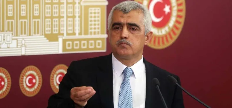 Utanacak mısın Gergerlioğlu? Çıplak arama iddialarını yalanlayan görüntüler