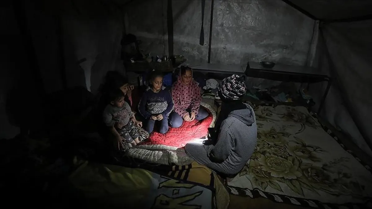 Katil İsrail'den Gazze'ye yardım akışını kesme kararı! Fransa, İngiltere ve Almanya endişeli...