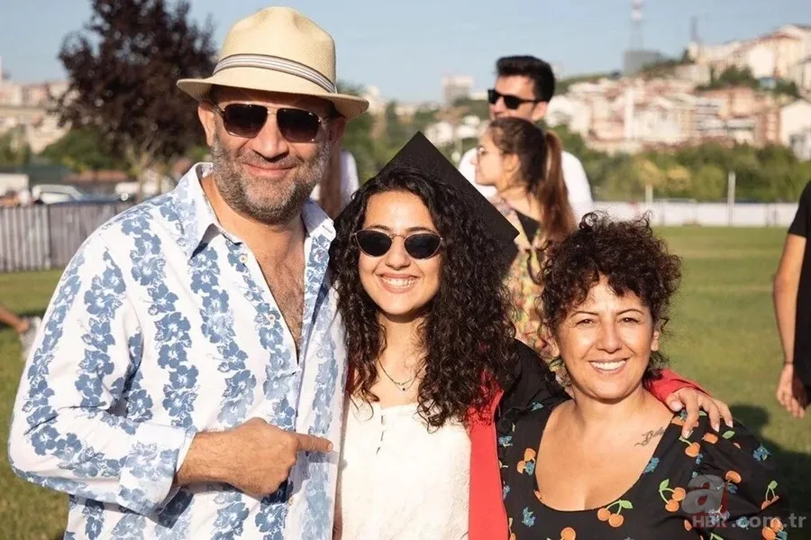 Şevket Çoruh'un esmer güzeli kızı annesinin kopyasıymış! Eski eşi kendisi gibi oyuncu... 7