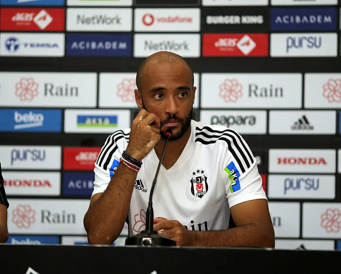 besiktasta-fenerbahce-derbisi-oncesi-sok-sakatlik-nathan-redmonddan-kotu-haber-son-dakika-spor-haberleri-1663955563435.jpg Beşiktaş'ta Fenerbahçe derbisi öncesi şok sakatlık! Nathan Redmond'dan kötü haber (SON DAKİKA SPOR HABERLERİ) - 4