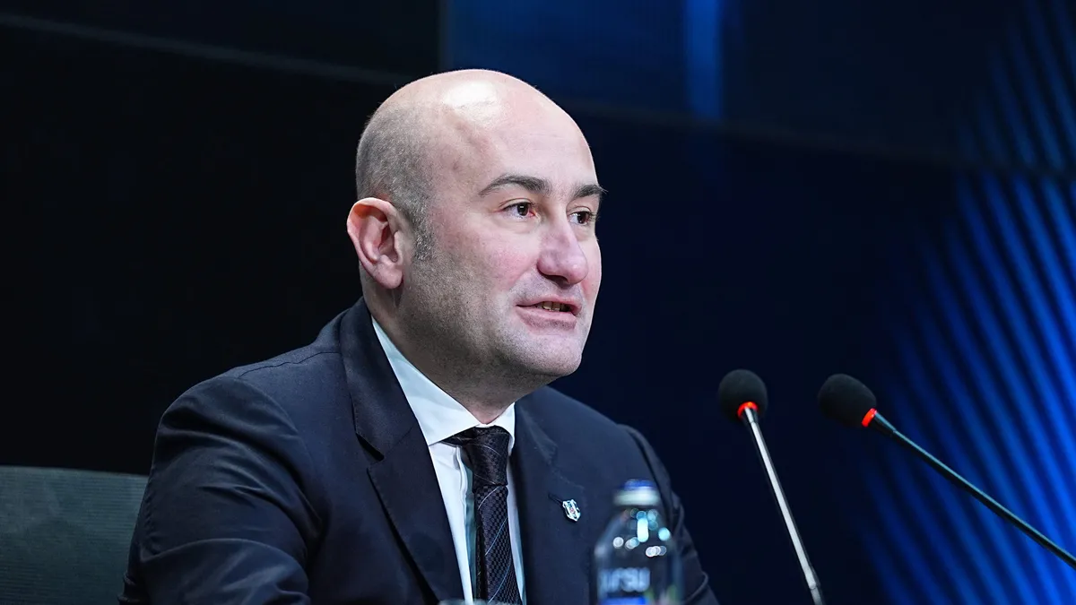 Beşiktaş'ta ilk yolcu belli oldu! Derin temizlik kapıda