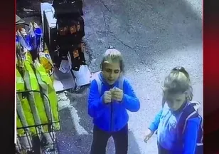DAVRANIŞLARI DUYGULANDIRDI...