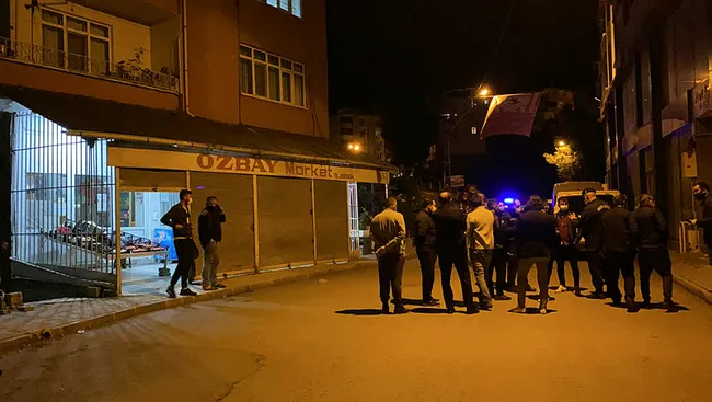 samsunda-husumetli-iki-grup-arasinda-kanli-kavga-olu-ve-yaralilar-var-1621062125328.jpg Samsun'da husumetli iki grup arasında kanlı kavga: Ölü ve yaralılar var - 4