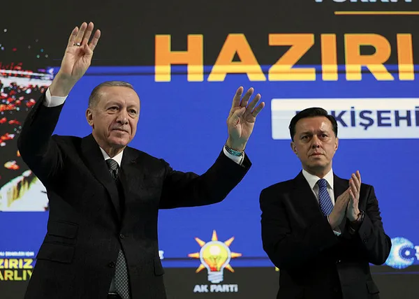 baskan-erdogandan-eskisehirde-yerel-secim-mesaji-31-martta-hizmet-belediyeciligi-yukselecek-1706450361732.jpg Başkan Erdoğan'dan Eskişehir'de yerel seçim mesajı: 31 Mart'ta hizmet belediyeciliği yükselecek - 3