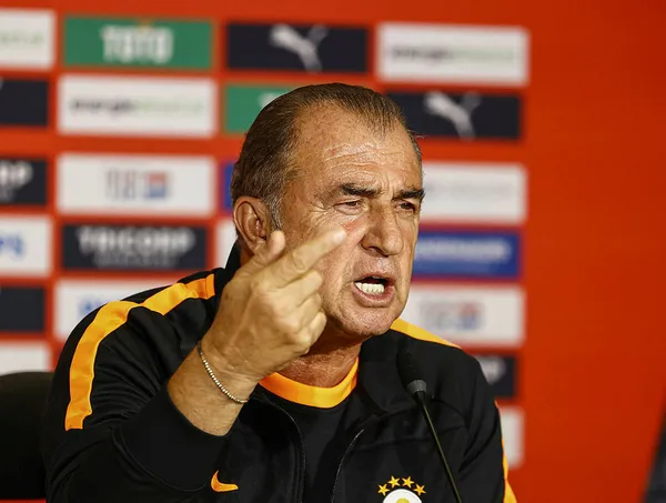 1638983598775.jpg Galatasaray Teknik Direktörü Fatih Terim'den Lazio maçı öncesi flaş açıklamalar: Gecenin maçı olacak - 1